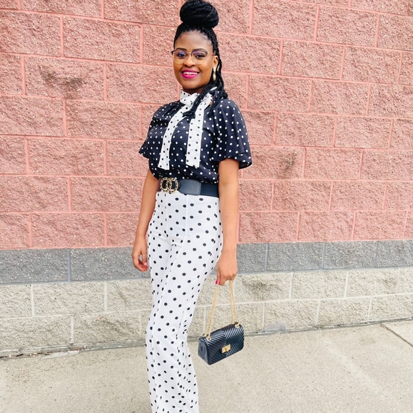 Meet your Posher, Aurelie - Picture 4 of 6